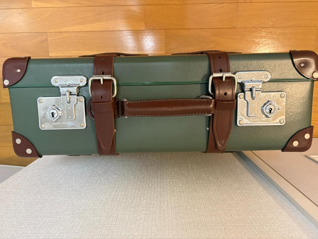 グローブトロッター　スーツケース　55cm×40cm×18cm