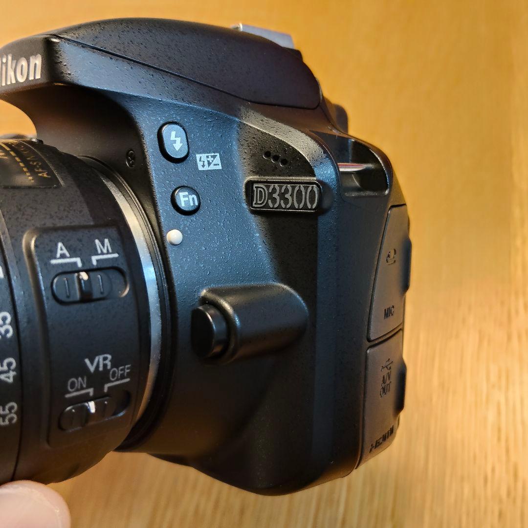 Nikon D3300 レンズキット + 望遠レンズ 70-300mm