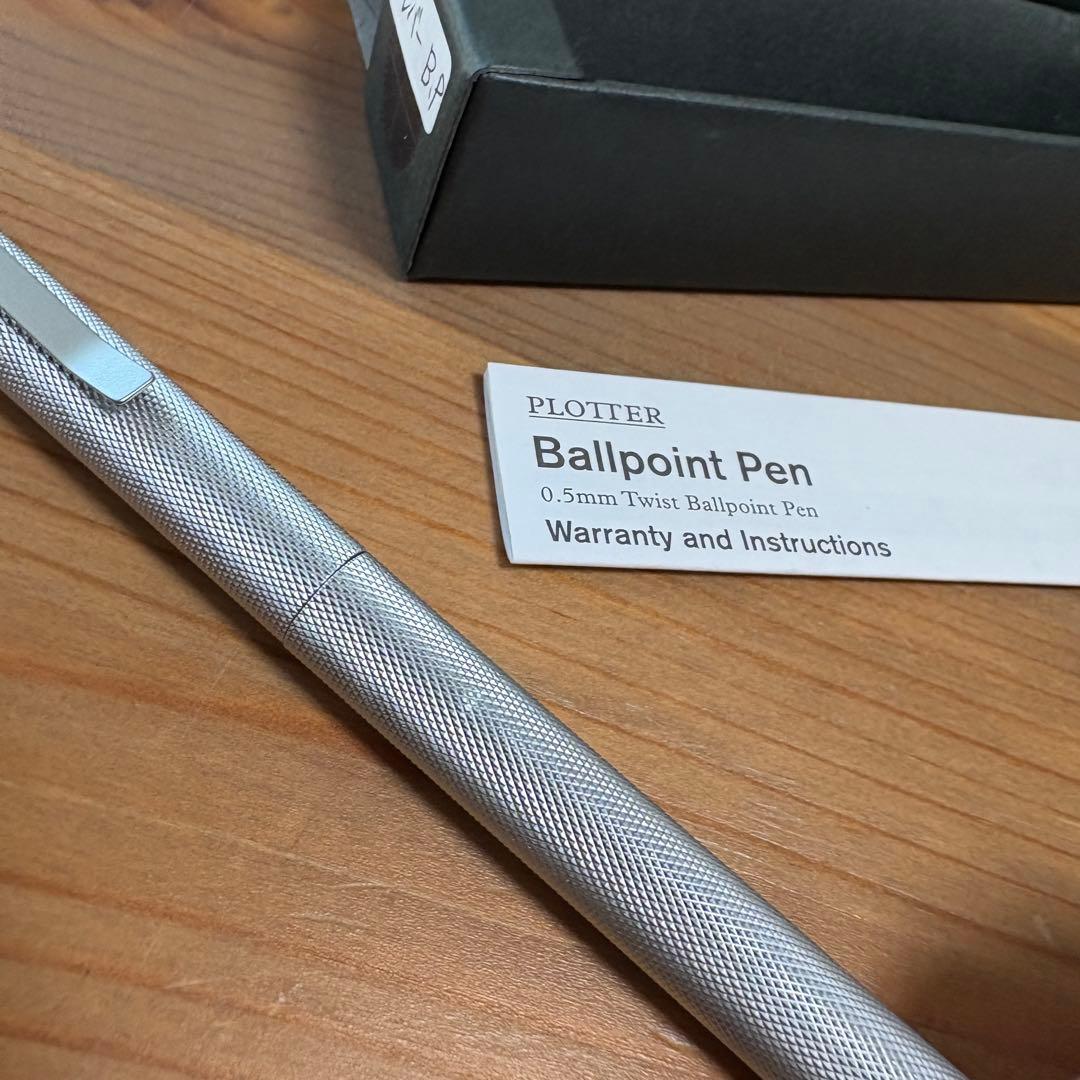 プロッター　ボールポイントペン　シルバー　0.5mm