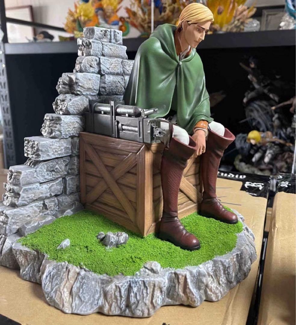 進撃の巨人 エルヴィン・スミス ガレージキット ガレキ スタチュー④