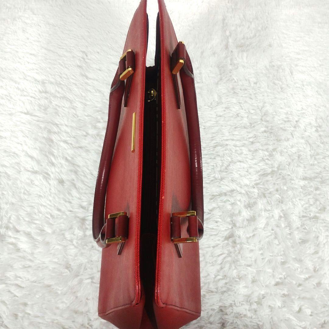 BURBERRY レザー ハンドバッグ メタルロゴ 赤 ノバチェック A4可