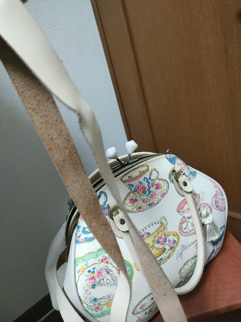 リンブッソルがま口バック