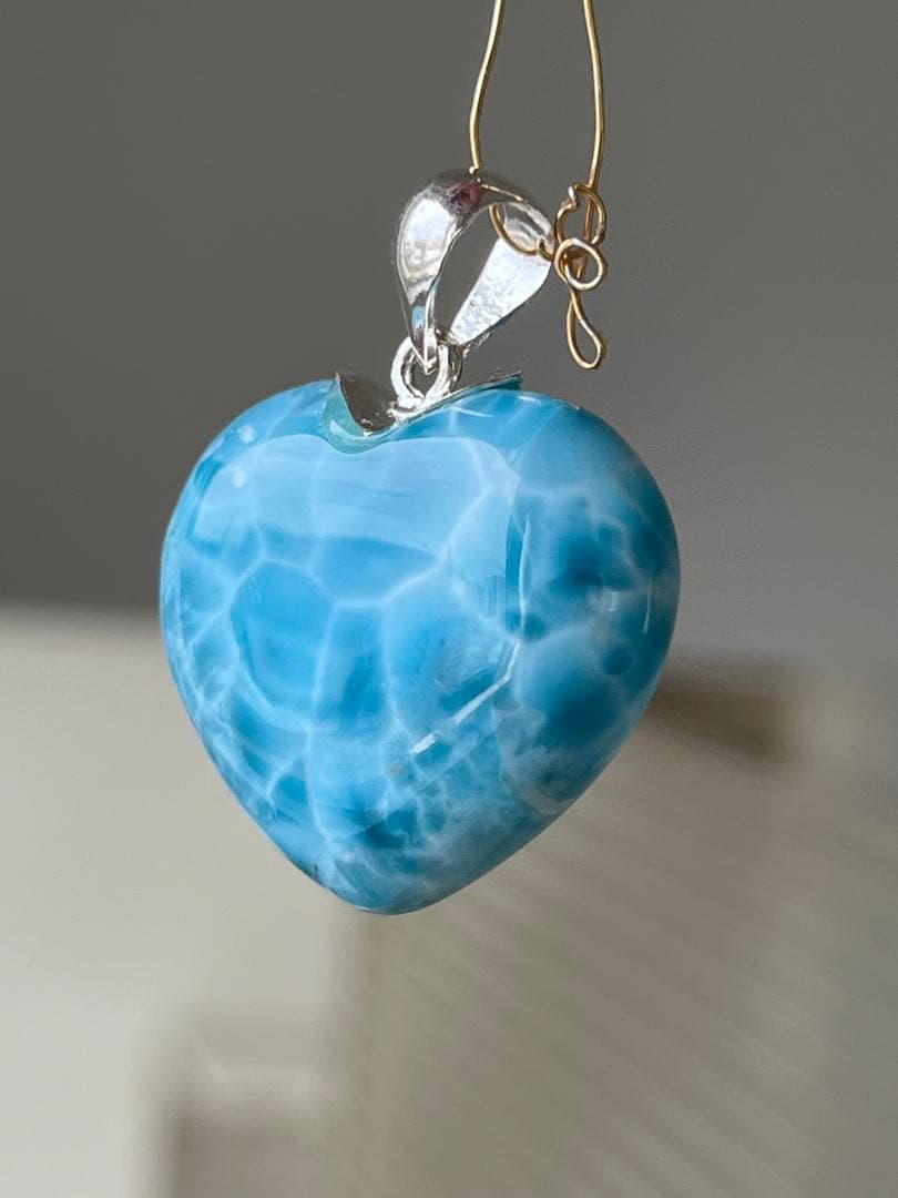 天然石☆高品質！ラリマーハート型ペンダントトップ☆濃いブルー＆模様が美しい！