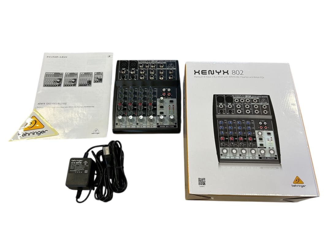 通電確認のみ　Behringer XENYX 802 アナログミキサー 本体
