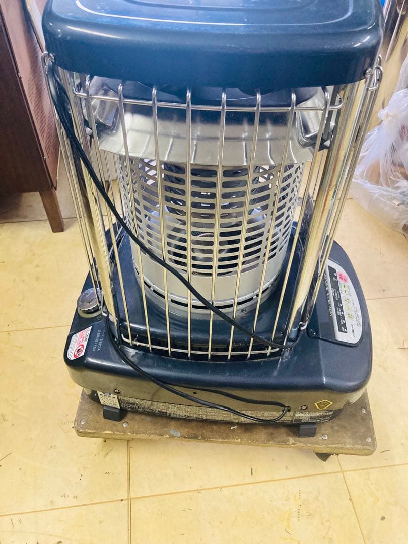 ① コロナ 石油ストーブ GH-B198F ブルーバーナ 引取希望