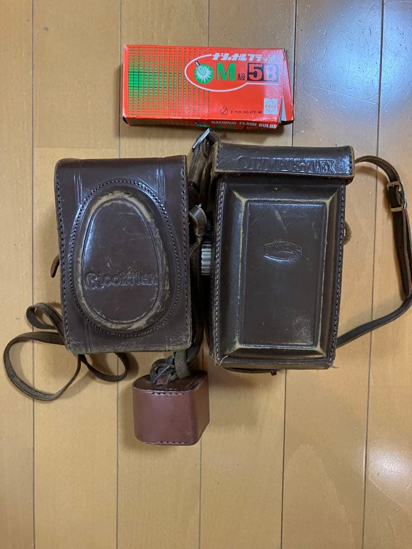 り*ご様 アンティーク　ビンテージ　カメラ　オリンパス　戦前？　2眼レフ　骨董品