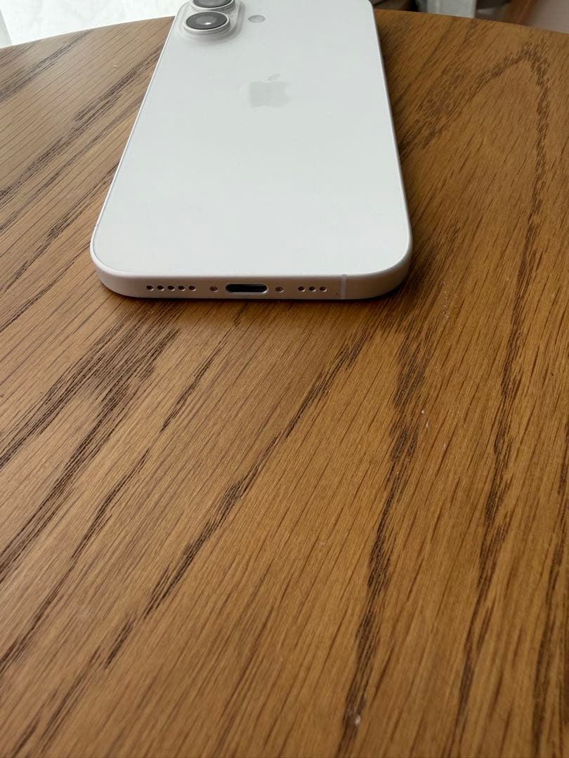 【えんどう】美品 iPhone16 256GB 即日発送