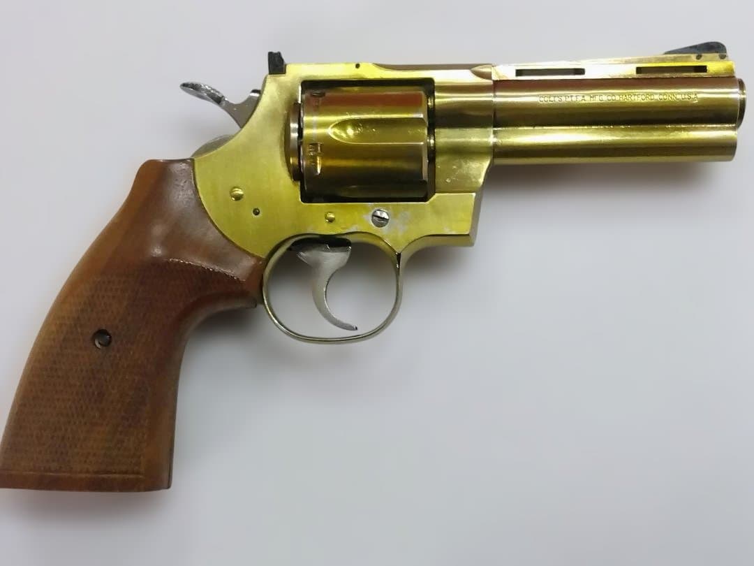 コクサイ コルトパイソン 357MAGNUM　４インチモデルガン (絶版品）