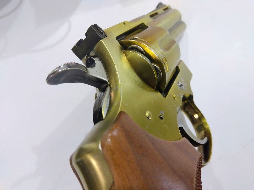 コクサイ コルトパイソン 357MAGNUM　４インチモデルガン (絶版品）