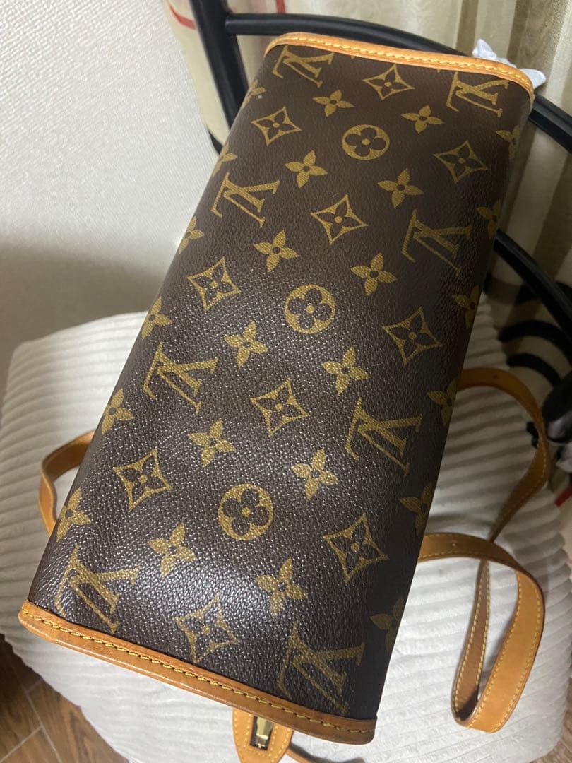ルイヴィトン（LOUIS VUITTON) ポパンクール・オ