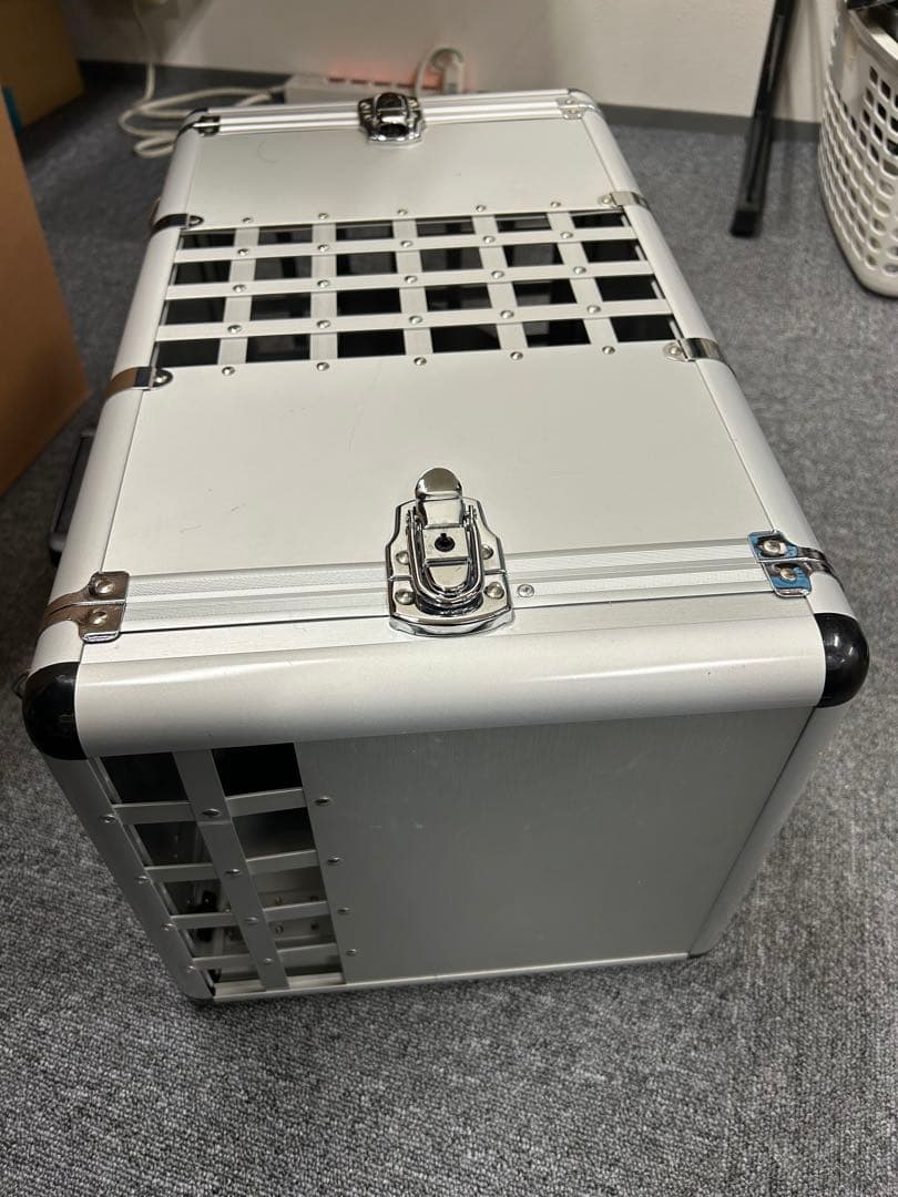 野*竹様 アルミ製ペットキャリー ケージ　アルミキャリー