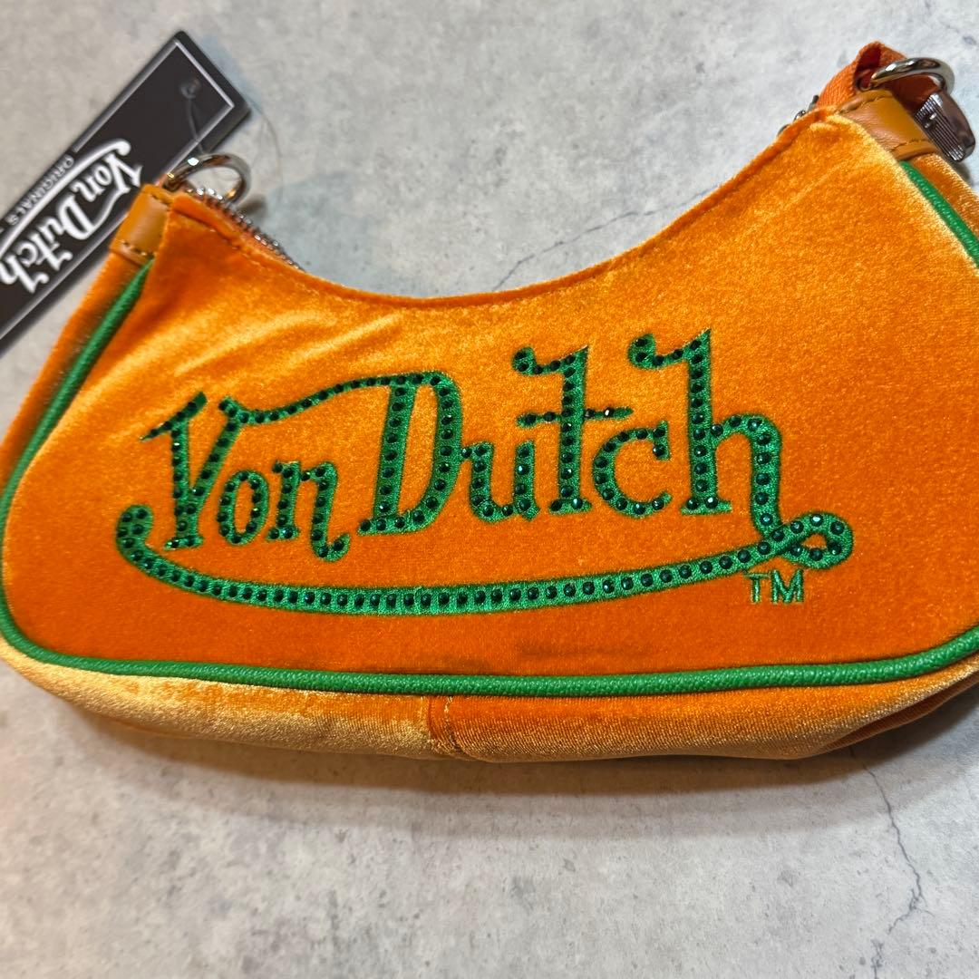 【新品未使用タグ付き】Von Dutch ベロア ロゴショルダーバッグ オレンジ