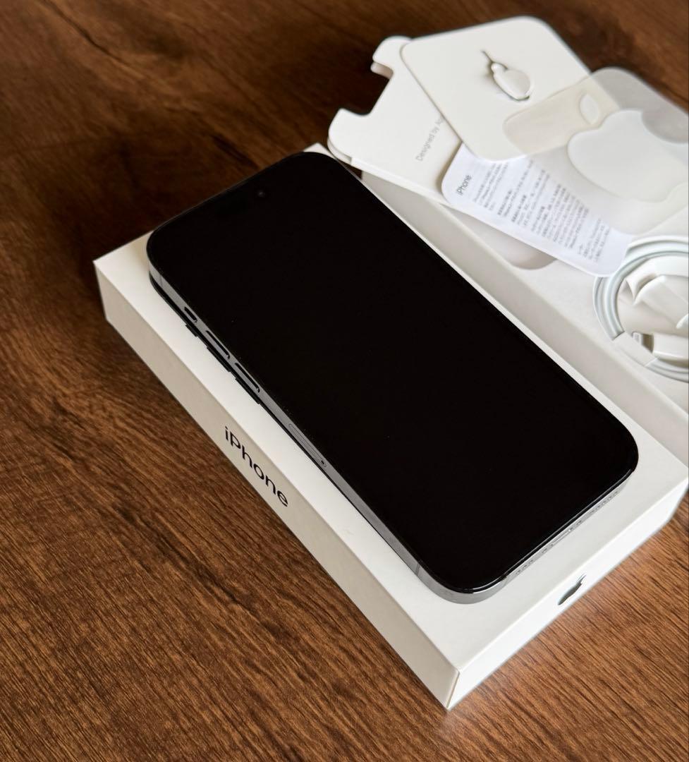 iPhone 14 Pro 256GB スペースブラック【ケース付き】