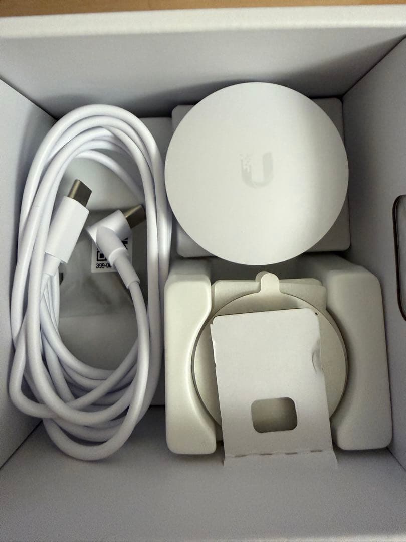 防犯カメラ Unifi Camera G4 Instant