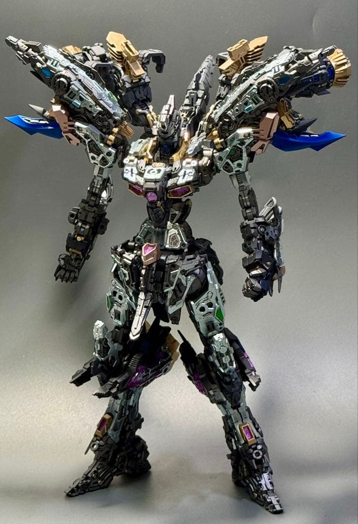 1/100 無限維度 復讐女神 ネメシス　塗装完成品。