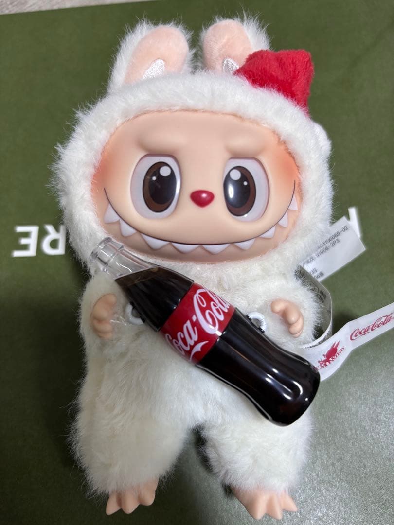 ぬいぐるみ labubu