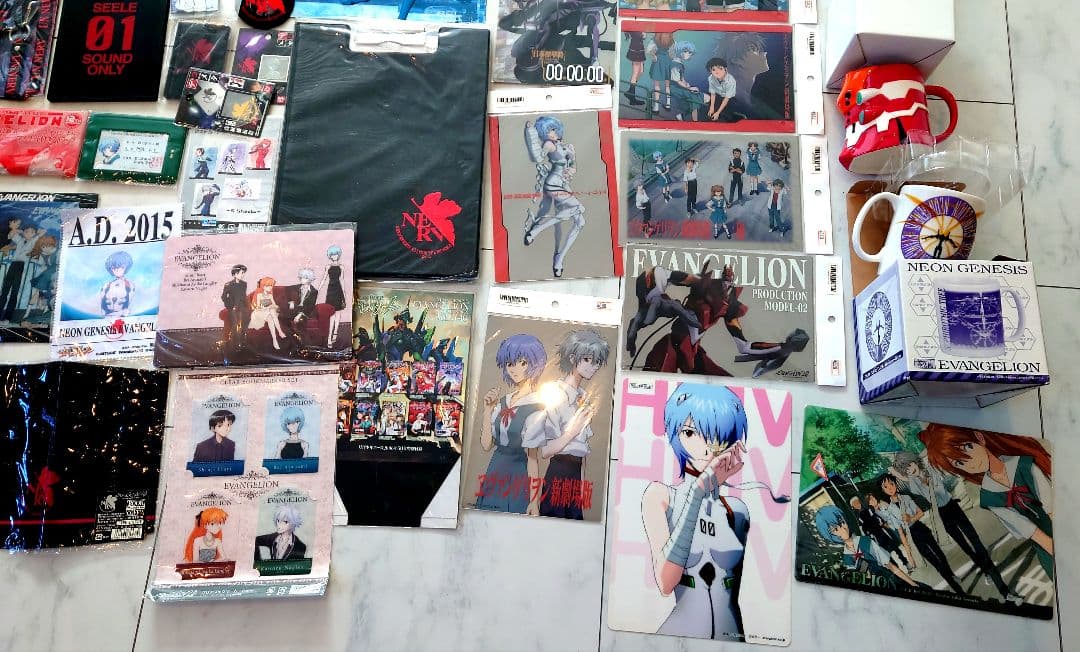 美品　まとめ売りエヴァンゲリオングッズ色々