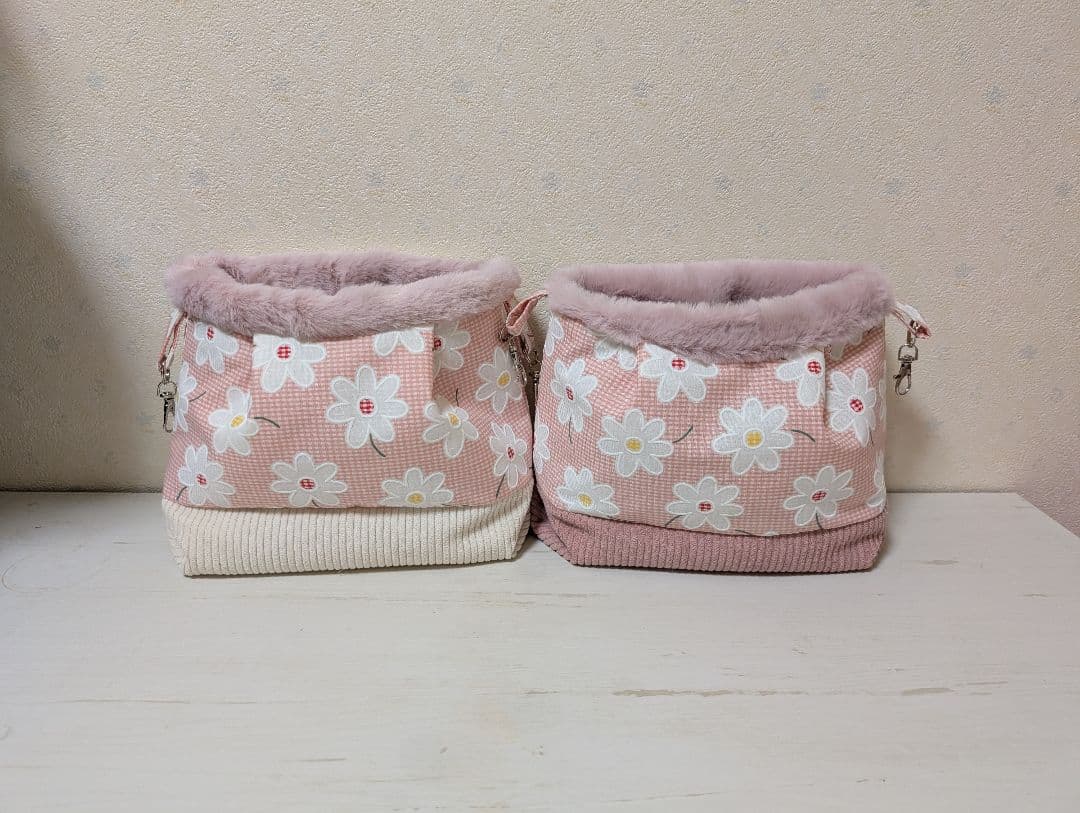 【りあ】モモンガポーチ