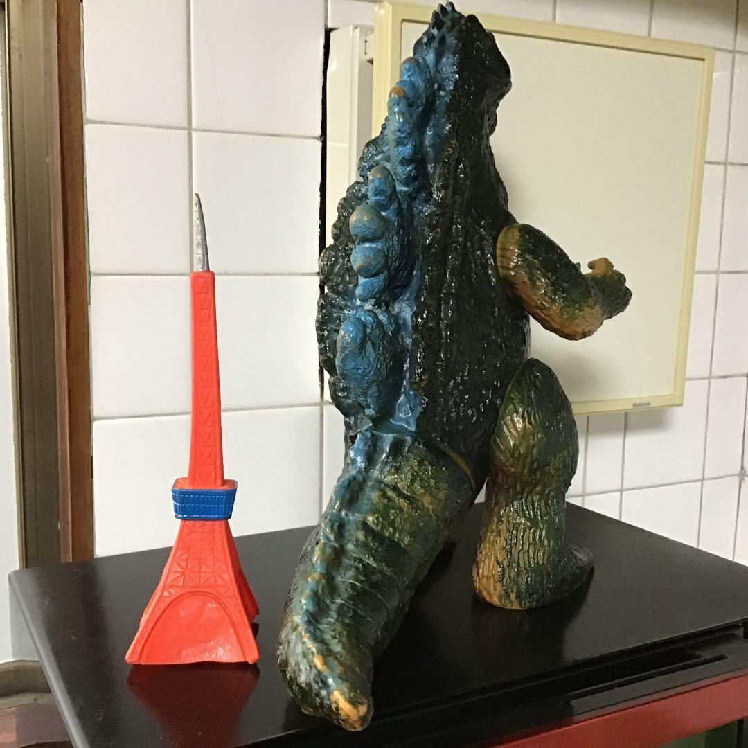 ブルマァク 当時物　ジャイアントゴジラ　約30cm 東京タワー付き　プロフ必読