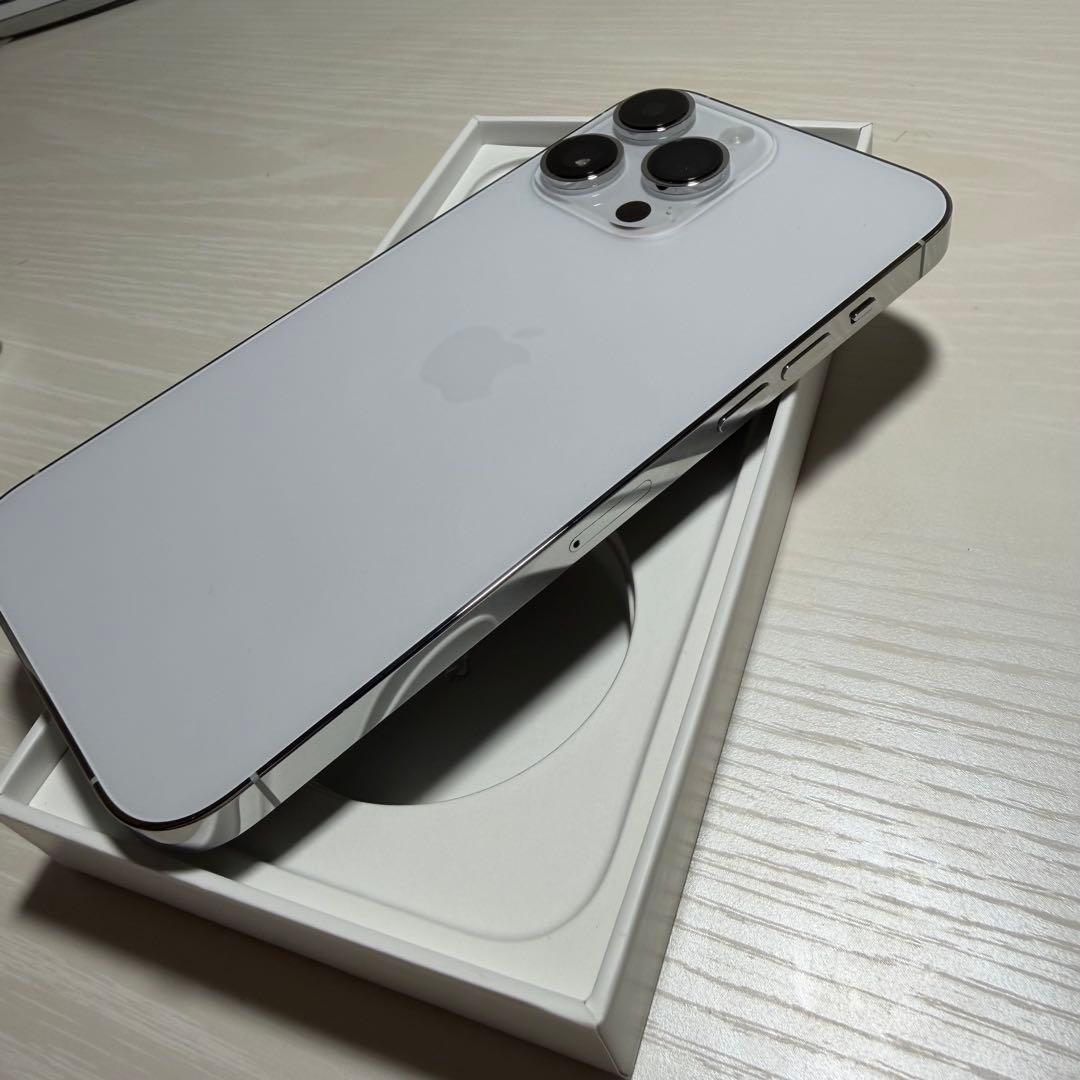 iPhone 14 Pro Max 256GB シルバー SIMフリー