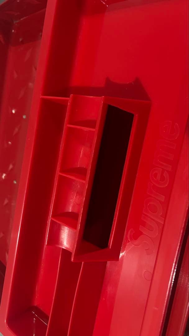 Supreme Diamond Plate Tool Box 工具箱