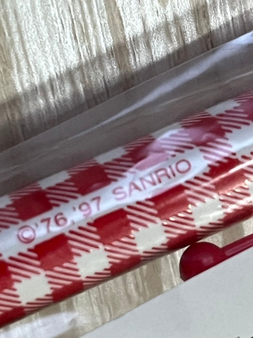 1997年　サンリオ　マイメロディ ボールペン 赤 チェック柄　昔　希少　　レア