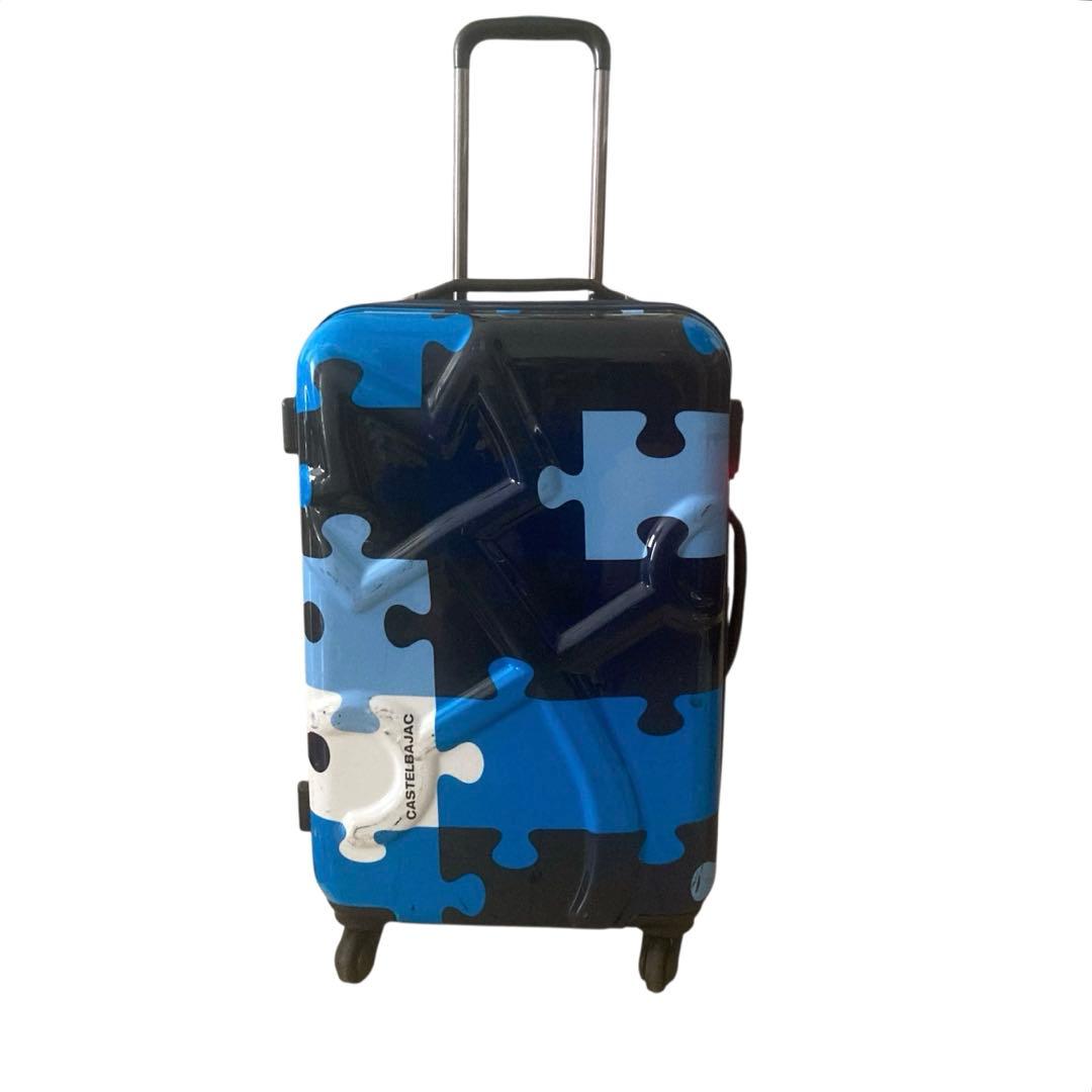 J様　カステルバジャック✨キャリーケース　スーツケース　ブルー　総柄　鍵付き