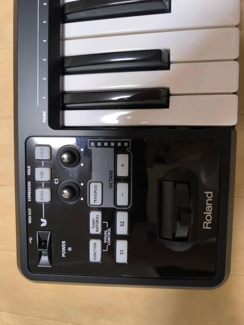 Roland A-49 MIDIキーボードコントローラー ブラック