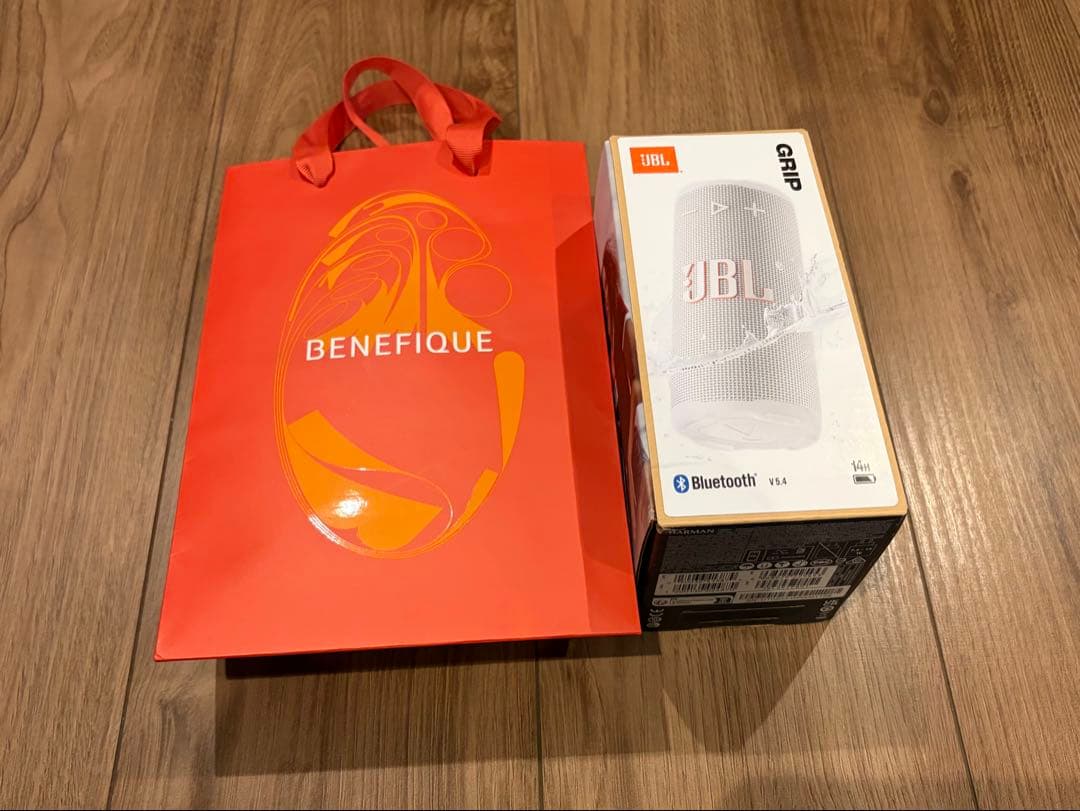 【新品未使用】JBL GRIP ワイヤレススピーカー ホワイト 防水