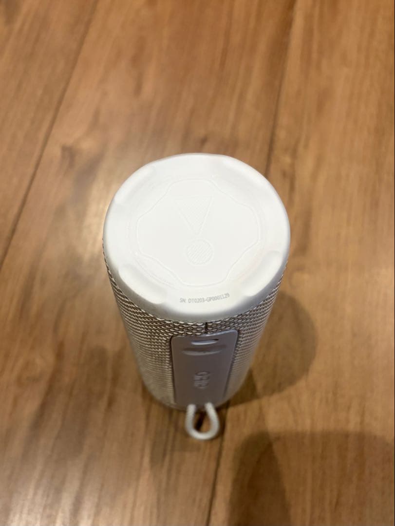 【新品未使用】JBL GRIP ワイヤレススピーカー ホワイト 防水