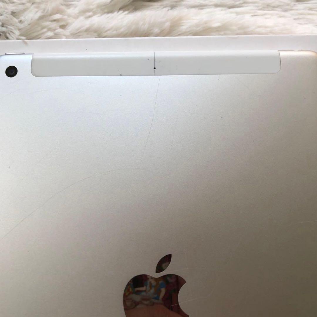 【年始割】iPad 第5世代 32GB SIMフリー 【早い者勝ち】