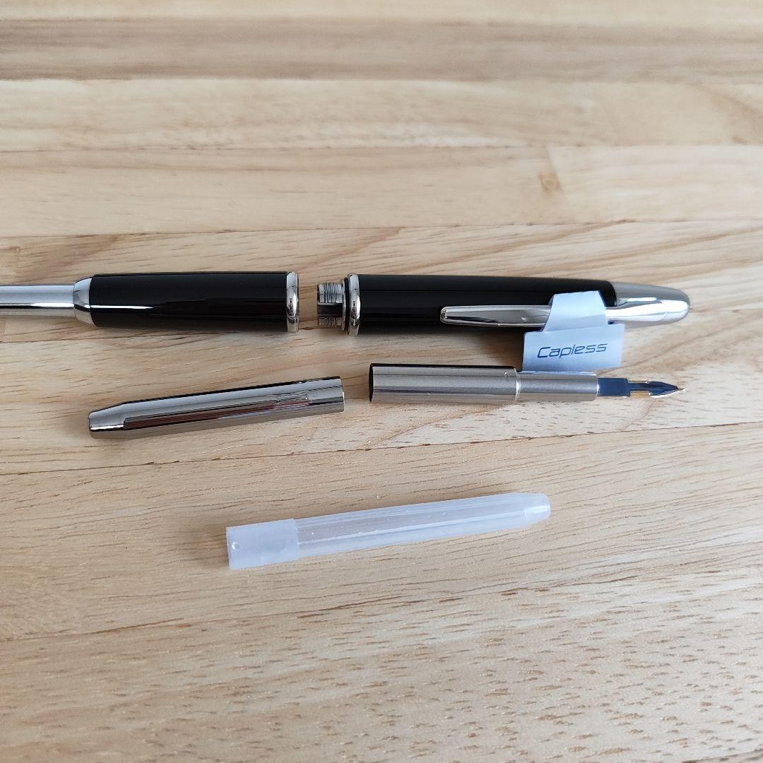 PILOT キャップレス 万年筆 F 細字