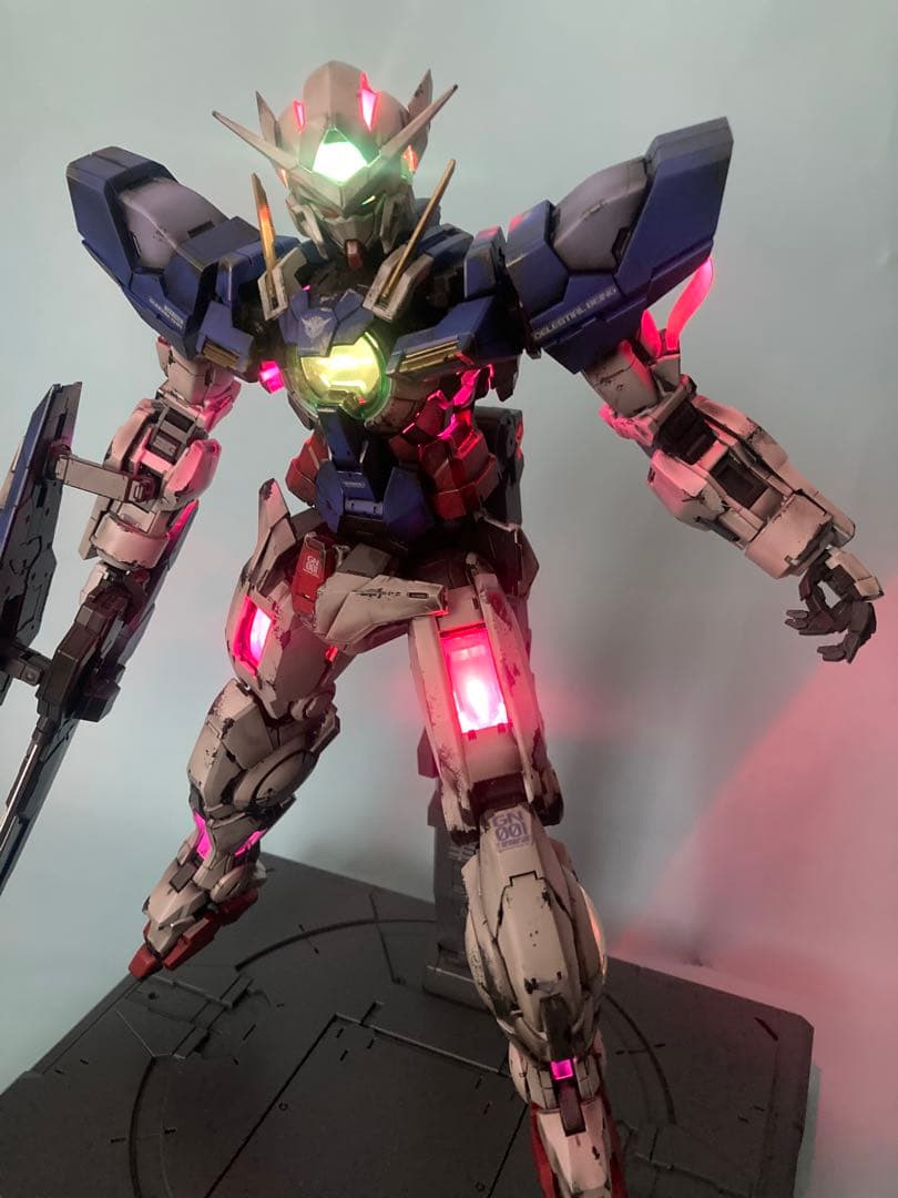 ガンダム エクシア PG 1/60 LIGHTING MODEL ガンダム00