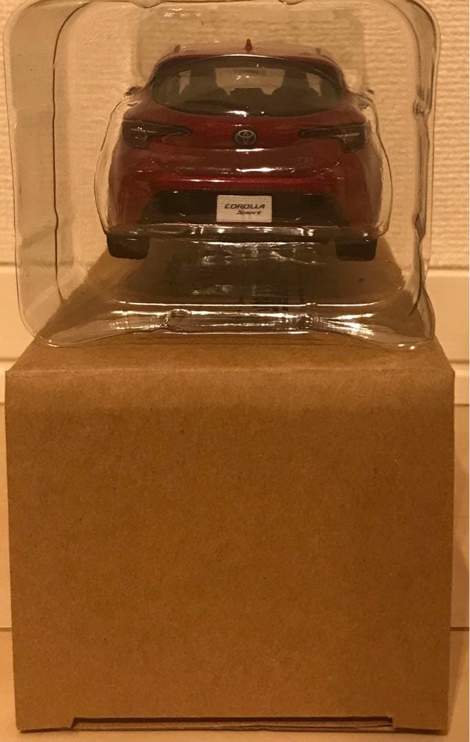 ミニカー　色見本　カローラスポーツ