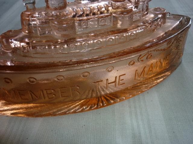 極希少（ピンク色）美品 大正時代◆アメリカ海軍 戦艦 メイン号 ガラス 小物入れ