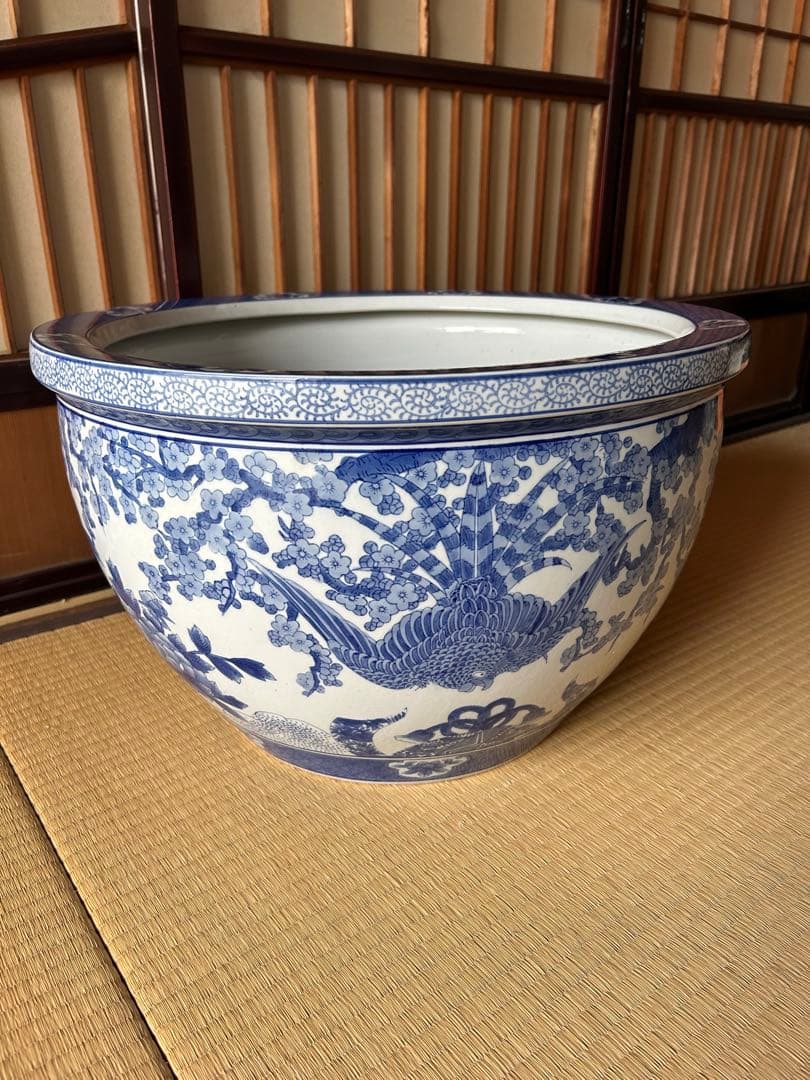 アンティーク特大火鉢　染付火鉢　唐獅子牡丹図　火鉢(直径50cm)