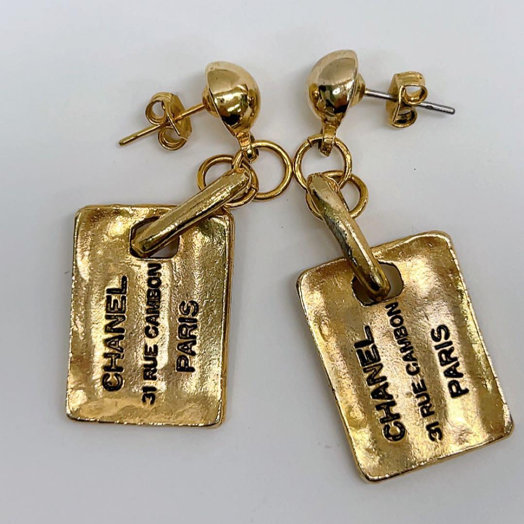 12AAM016 ヴィンテージ CHANEL シャネルロゴプレート ピアス