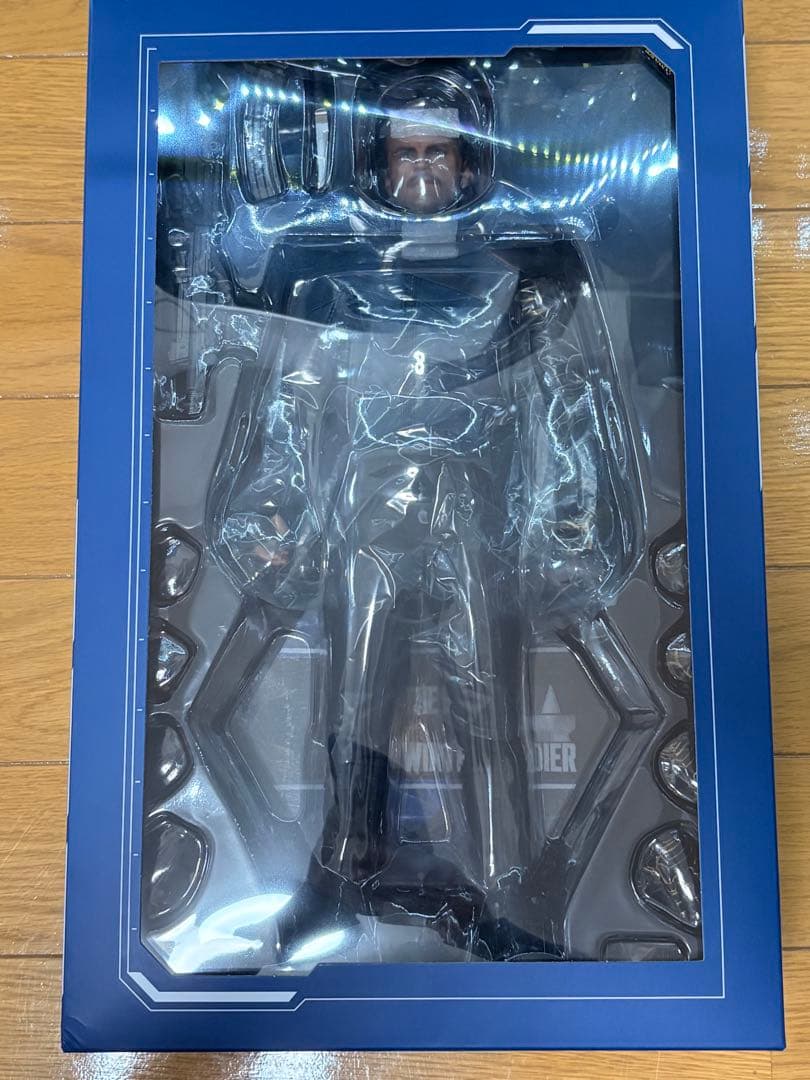 ホットトイズ　ファルコン &ウィンターソルジャー　2体セット