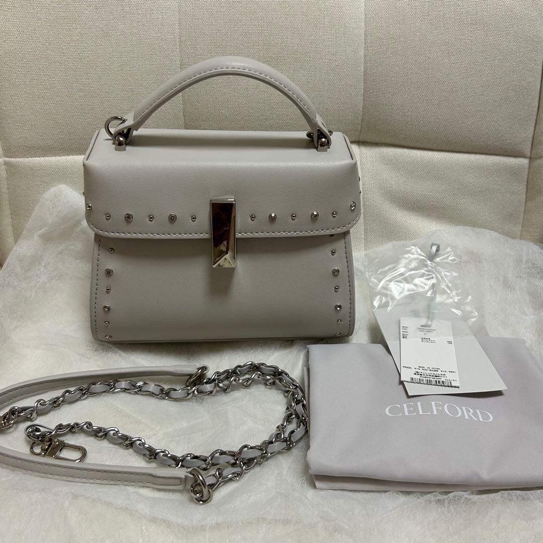 CELFORD USAGI ONLINE限定 ビジュースタッズポシェット