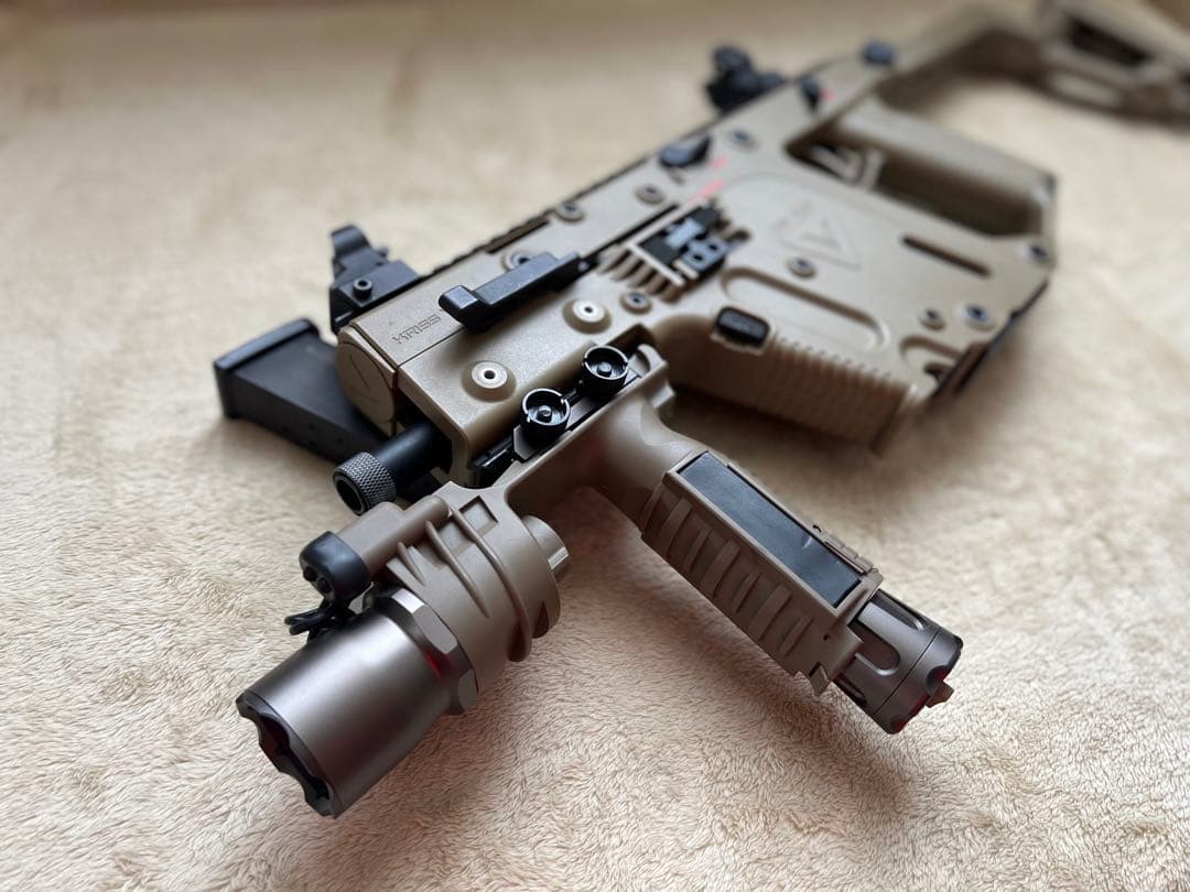 【オマケ付き】KSC クリス ベクター TAN ガスブローバック