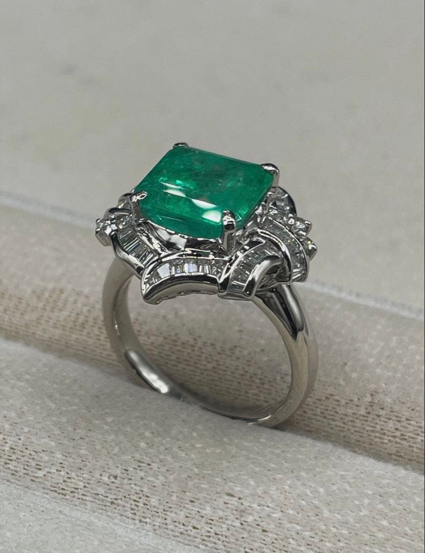 リサJL229★最高級 ムゾー鉱山産 エメラルド3.95ct リング 鑑付