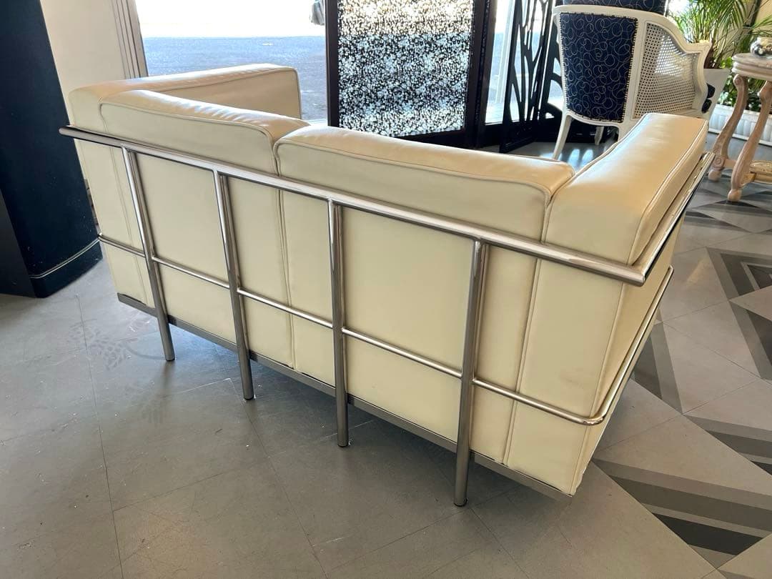 ル・コルビジェ LC2デザナーズソファ アイボリーレザー 2人掛けソファ