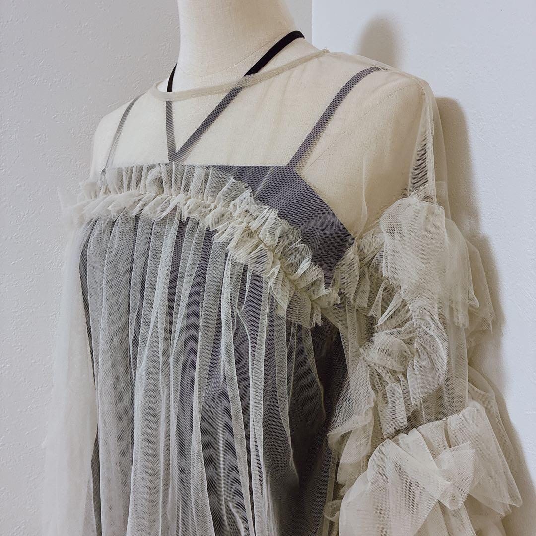 大人気⭐︎ANDRESDアンドレスド　ニアナ　ベージュ　チュールフリルブラウスのみ