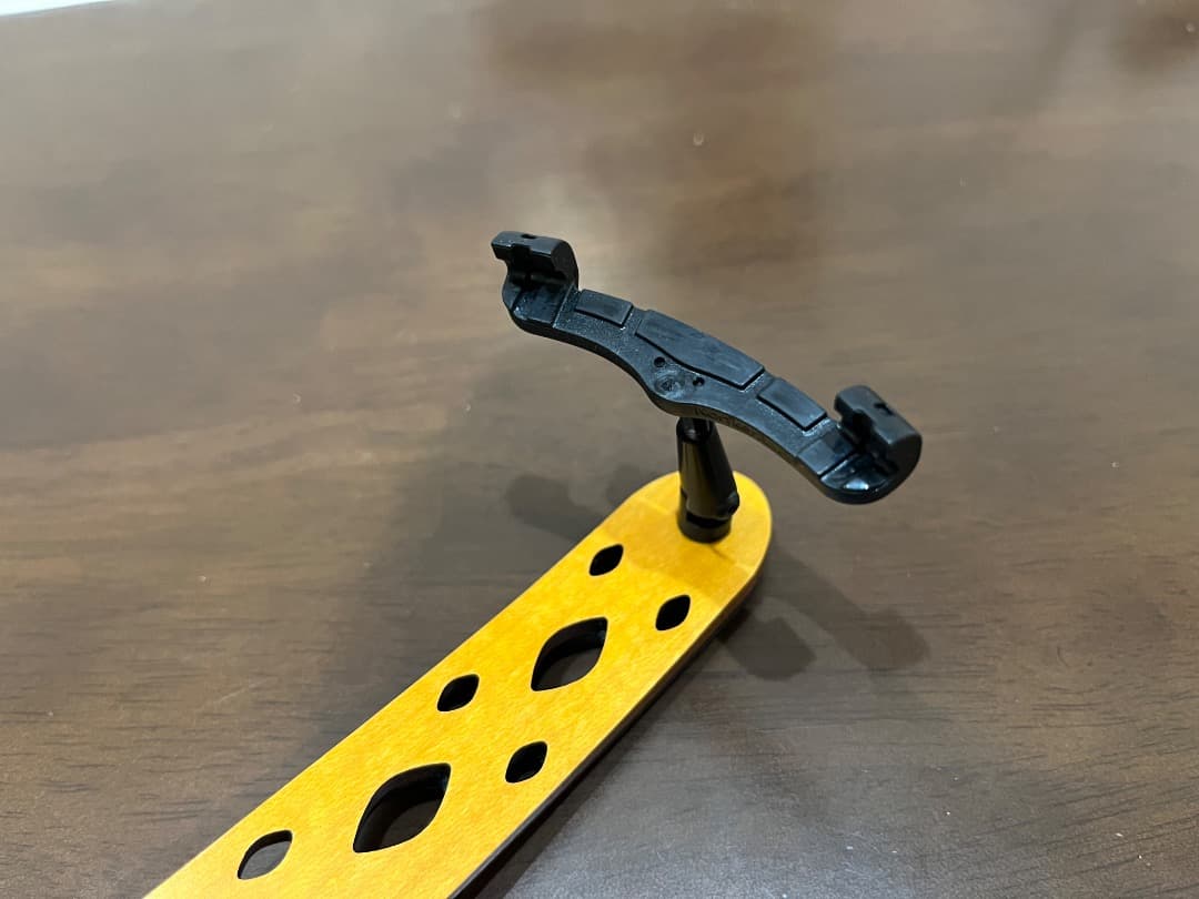 【試奏のみ美品】PIRASTRO KorfkerRest バイオリン用肩当て