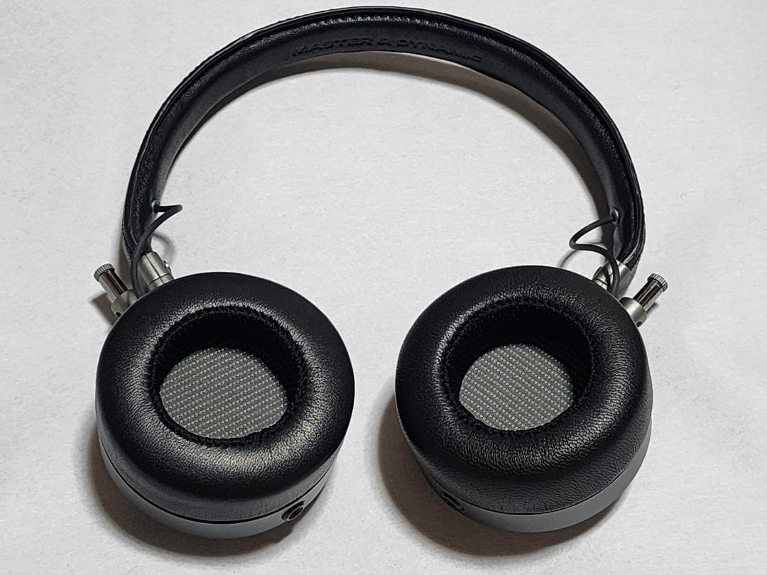 【美品】Master & Dynamic MH40 GUNL/BLACK