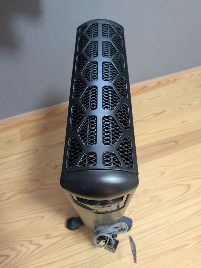 【ほぼ新品】デロンギ マルチダイナミックヒーター MDHU15-PB 13畳用