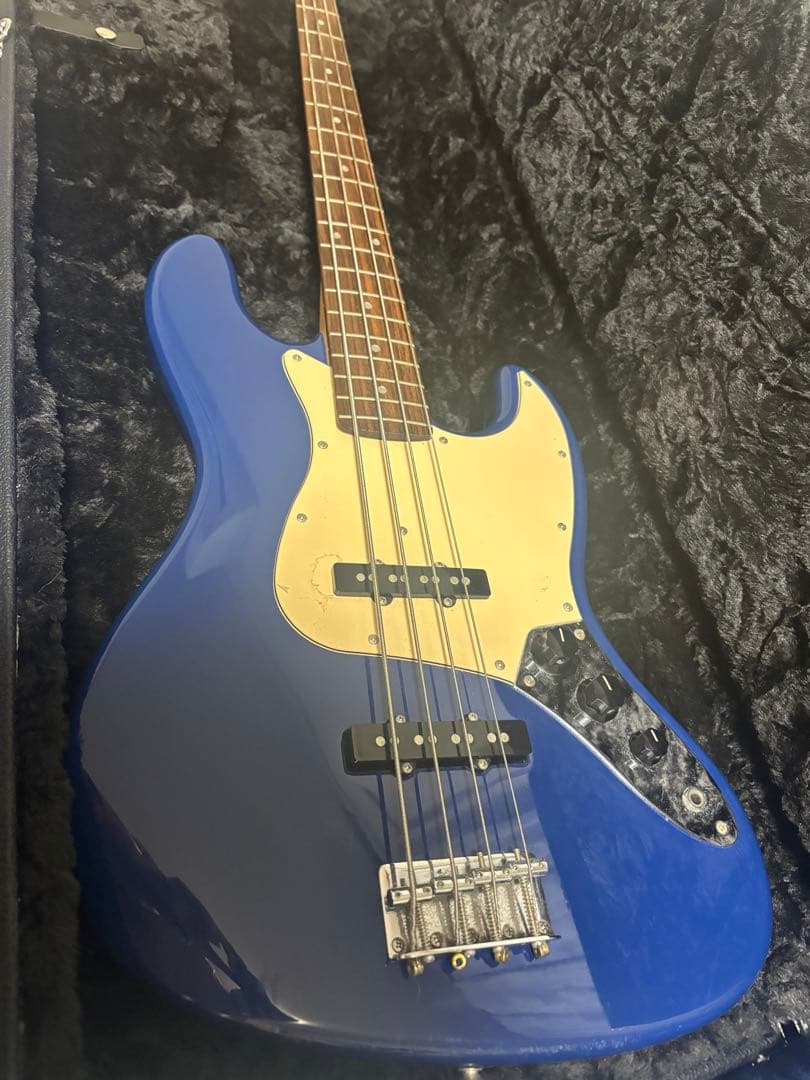 squier ジャズベース