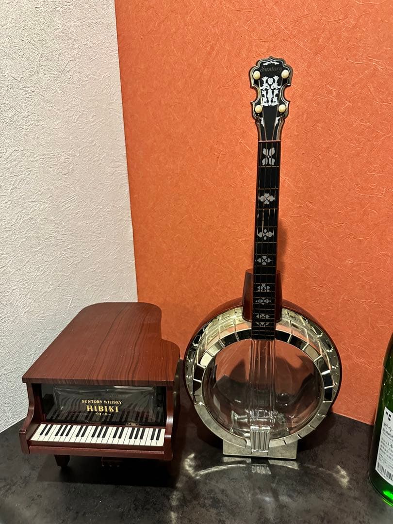 SUNTORY 楽器ボトル 空瓶（デキャンタ）2点セット ピアノ＆バンジョー
