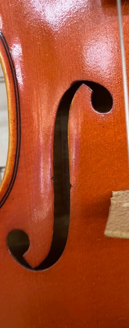 ヴァイオリン4/4 メーカー不明 大人用 練習用に如何でしょうか。