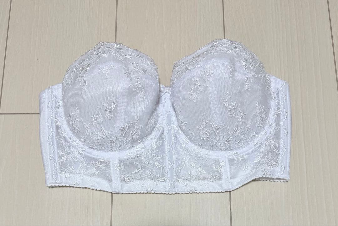 ブライダルインナー　補正下着　セモア